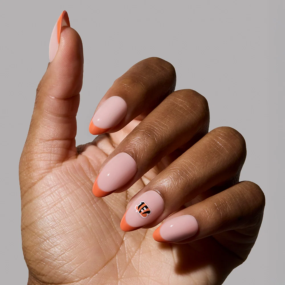 Cincinnati Bengals Press-On Nail Set - Image 3