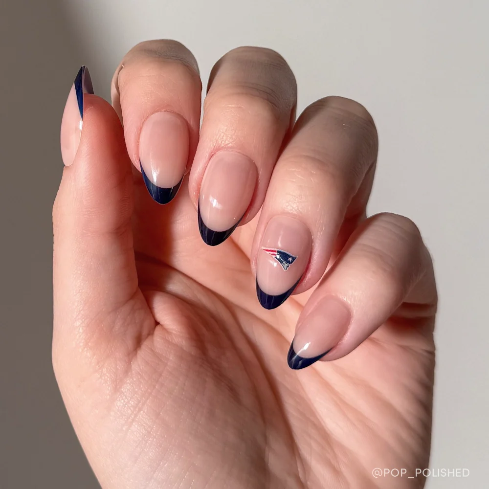 New England Patriots Press-On Nail Set