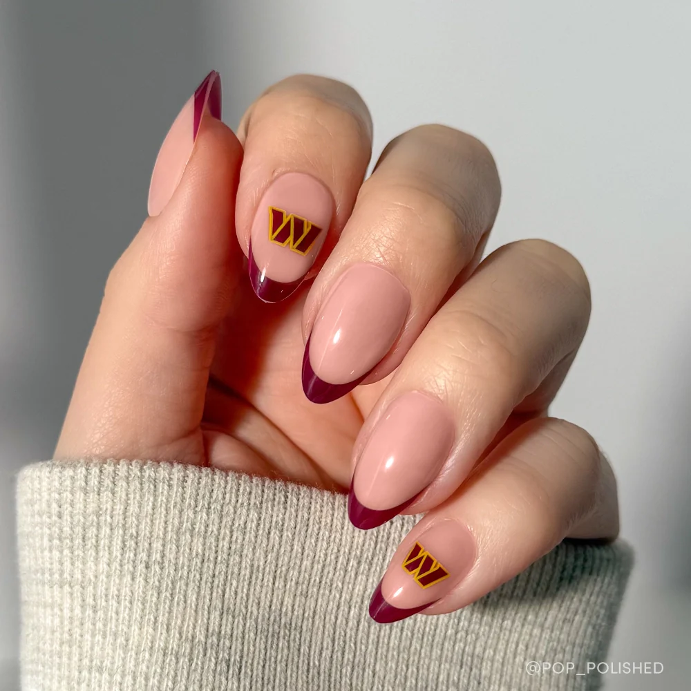 Washington Commanders Press-On Nail Set